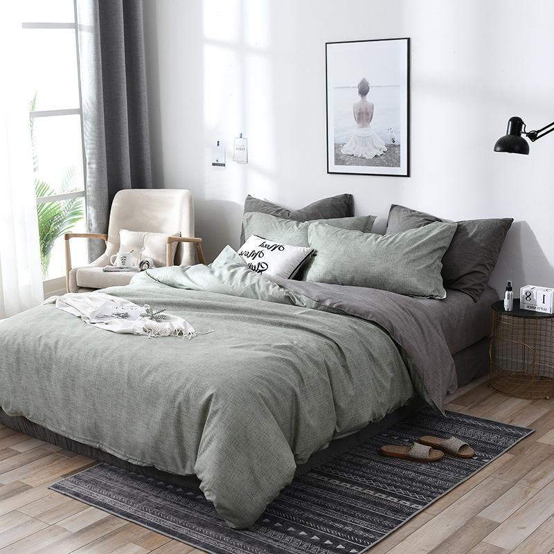 Diamond Velvet Bedding Set (4-Piece)