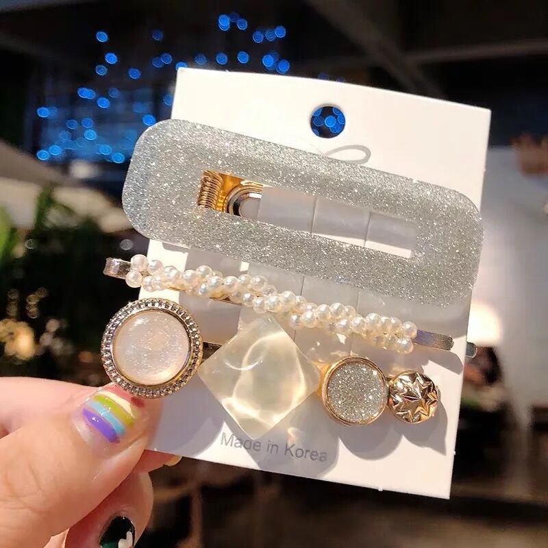 Pearl Hair Clip