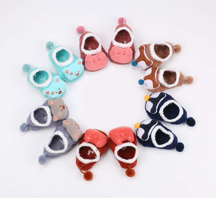 Baby Feather-Yarn Floor Socks