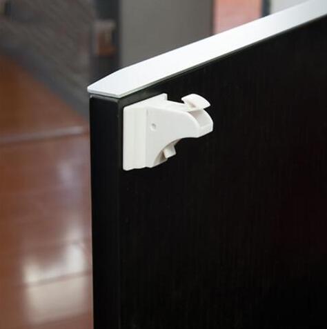 Magnetic Cabinet Safety Lock Set