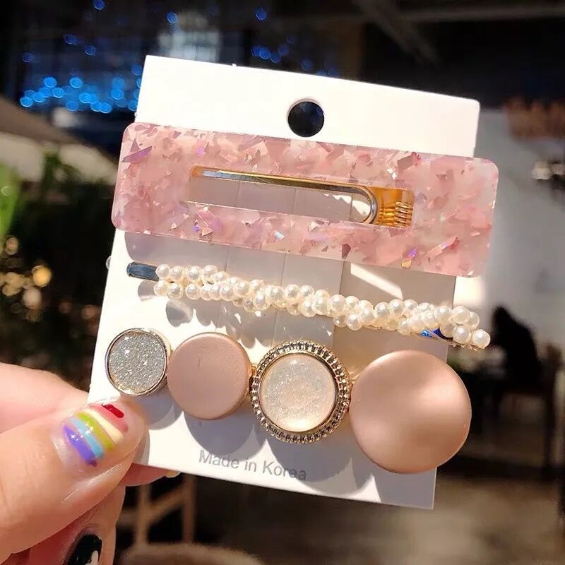 Pearl Hair Clip