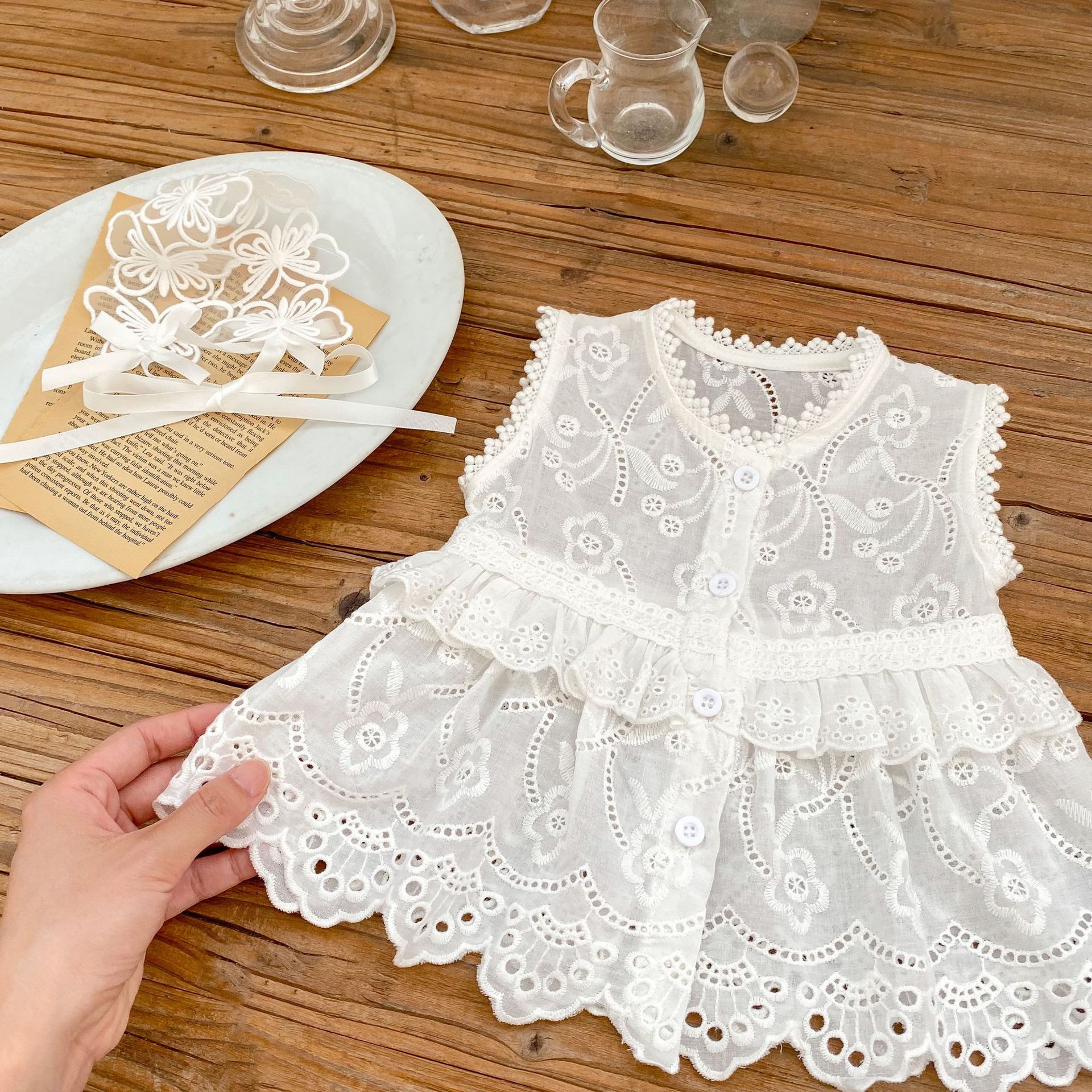Baby Girl Embroidered Sleeveless Cardigan