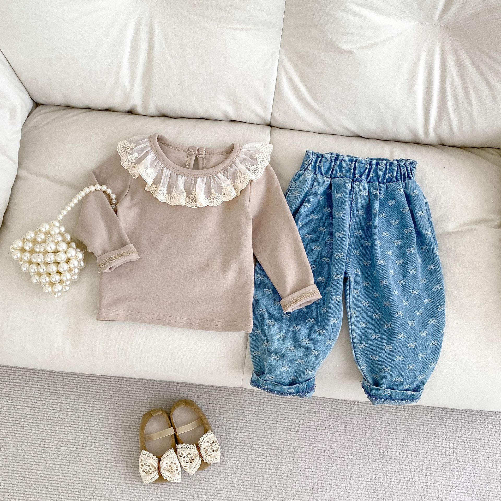 Girls' Lace All-Match Base Top